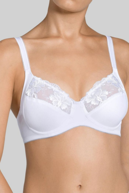 Triumph Modern Posy W