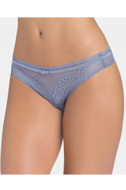 Triumph Beauty-Full Darling String