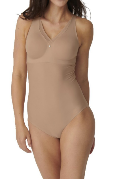 Body z miseczkami minimizer bez fiszbin Triumph True Shape Sensation BS