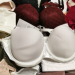 Niemieckie biustonoszy outlet hurt