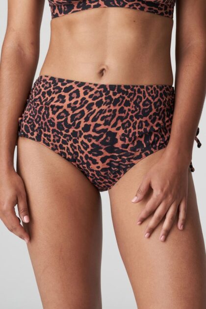 Majtki kąpielowe z wysokim stanem panterka
