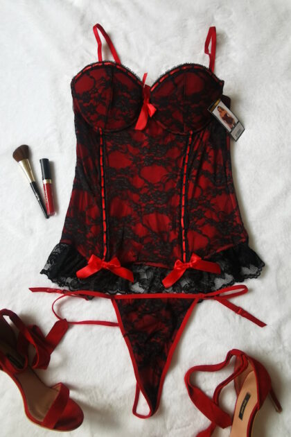 Erotyczny gorset czerwony