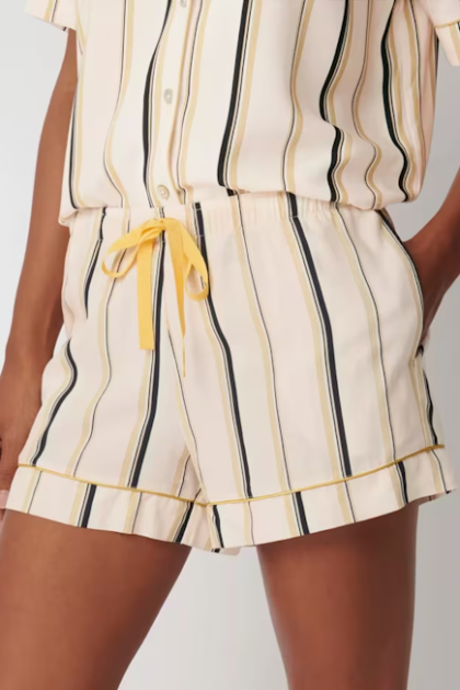 Triumph Boyfriend Shorts Woven szorty