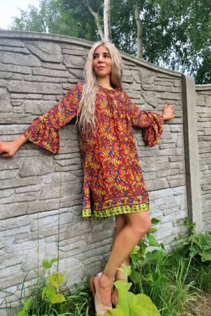 Rozkloszowane rękawy sukienka plażowa Magic Mare 2031