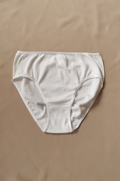 Viania bawełniane majtki 95118 o wygodnym kroju 100% bawełna
