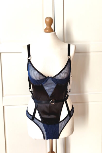 Body BDSM Oh La La Cheri Paris 51-11073 Nonfunctional Bakle Balcony Cup Teddy